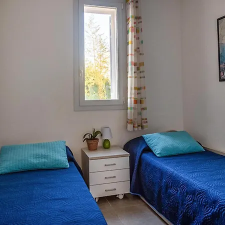 Gorgeous In With Wifi רגוזה