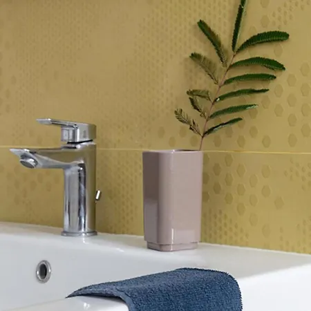 Gorgeous In With Wifi * רגוזה